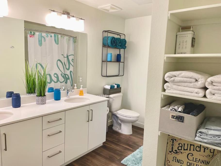 A Perfect Getaway In The Heart Of The Action Apartment Лас Вегас Екстериор снимка