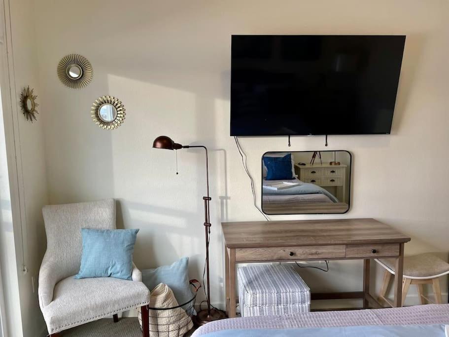 A Perfect Getaway In The Heart Of The Action Apartment Лас Вегас Екстериор снимка